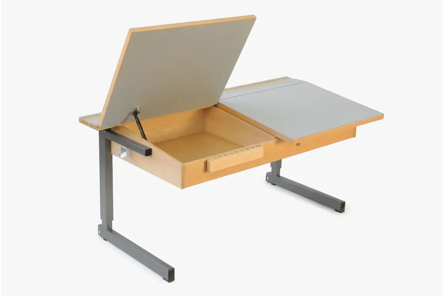 Doppel-Schulpult BIANCA mit Tischblatt RAL 7047 und Gestell RAL 9007 von ADUKA